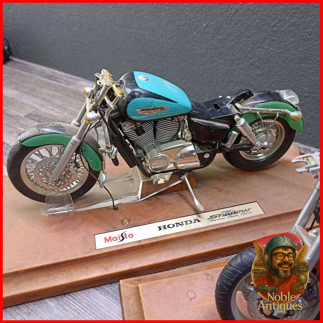 Die Cast Motorcycle Scale 1:12 and 1:18 Parts Collection