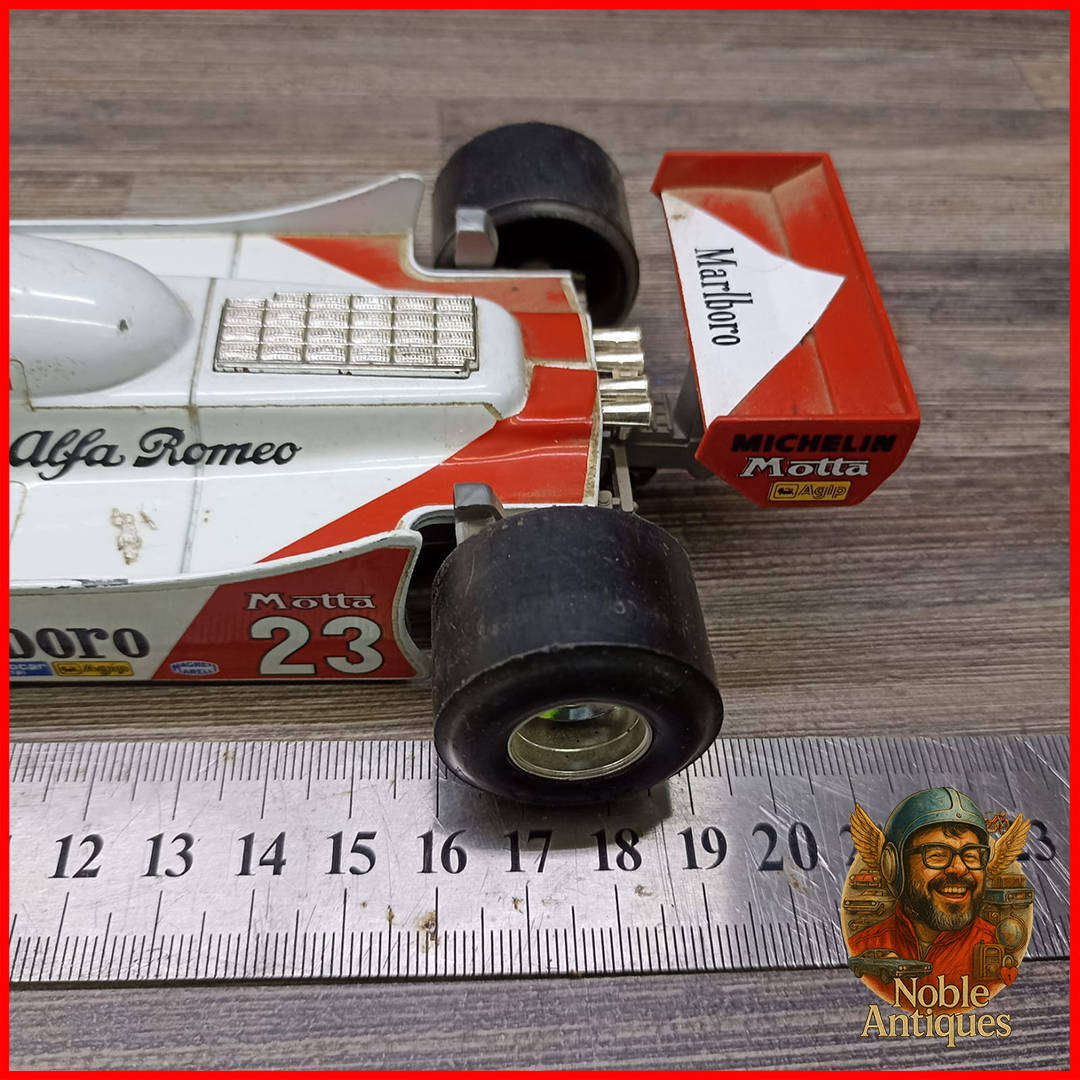 Bburago 1:24 scale Alfa Romeo 179 Formula One car