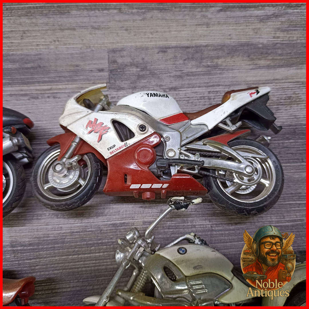 Die Cast Scale 1:18 Motorcycle Collection - No Stands