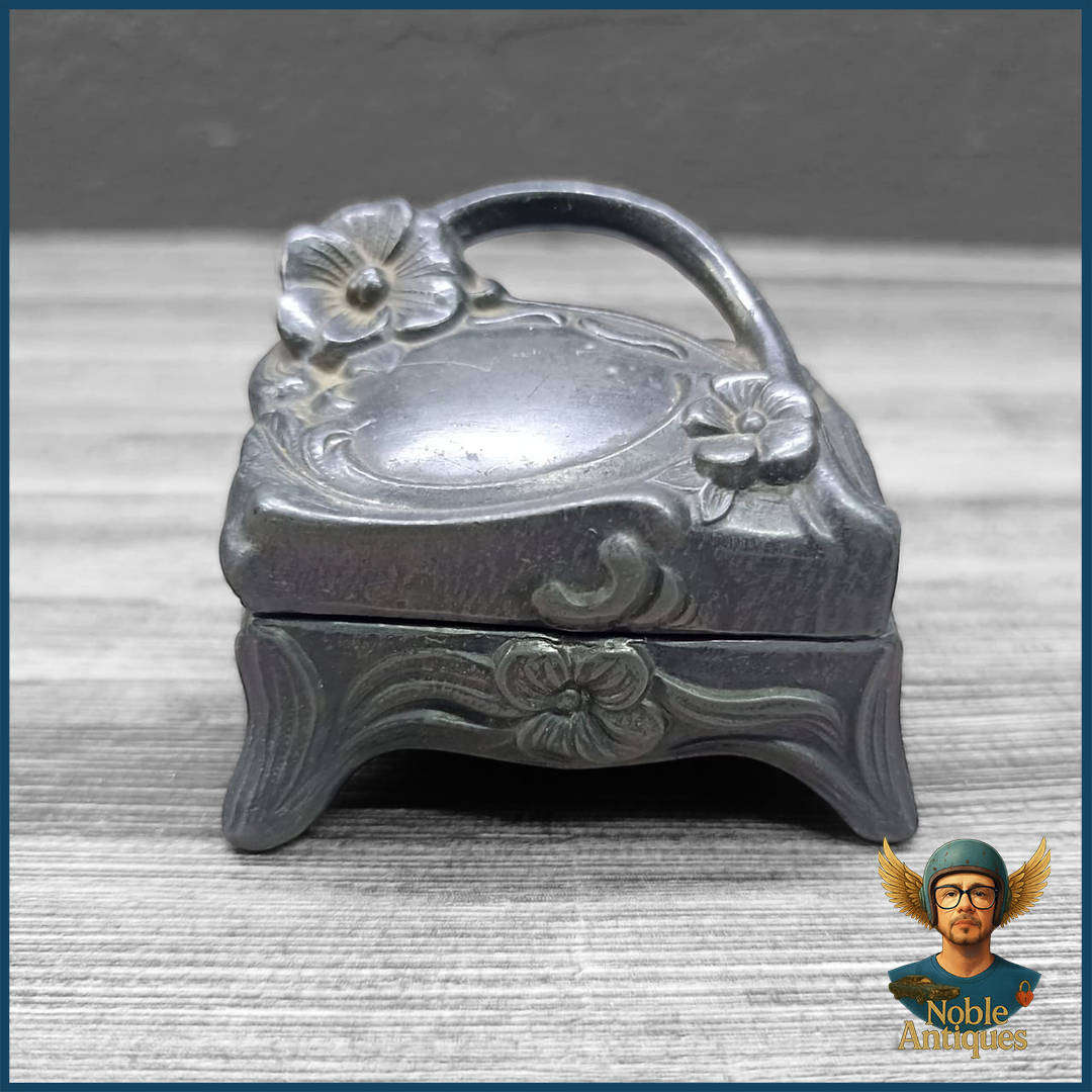 1910 Antique Art Nouveau Floral Footed Pewter Jewellery Ring Casket Box