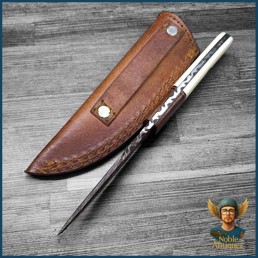 Damascus Steel Hunting Knife and Leather Sheath