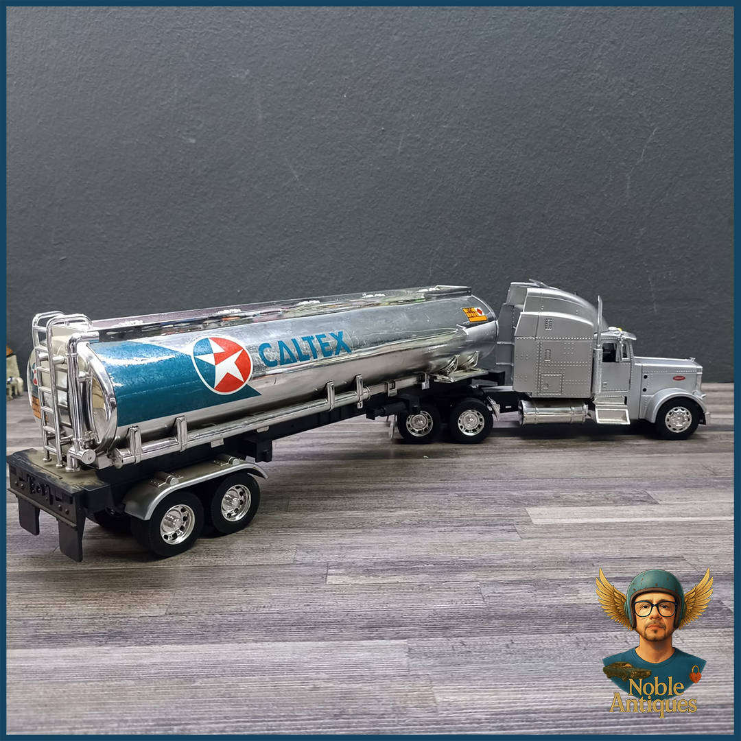 Large 40cm Peterbilt 379 truck with a Caltex tanker trailer