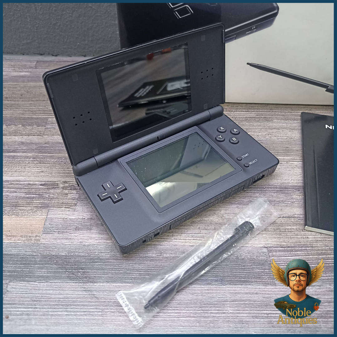 Boxed Nintendo DS Lite console With Games, Working, NO CHARGER