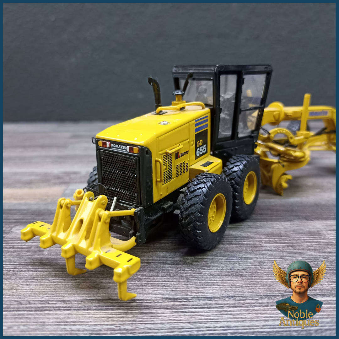 First Gear 50-3062 Komatsu GD655 Motor Grader
