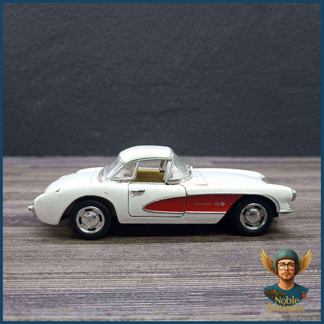 Kinsmart 1:43 scale die cast model of a 1957 Chevrolet Corvette