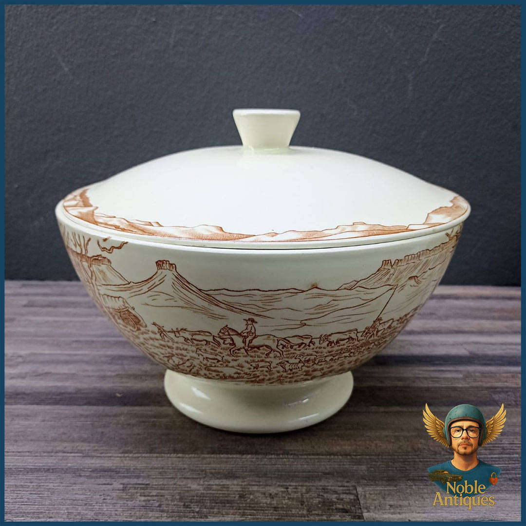Large Voortrekker Monument Ceramic Tureen with Mountain Detail Lid