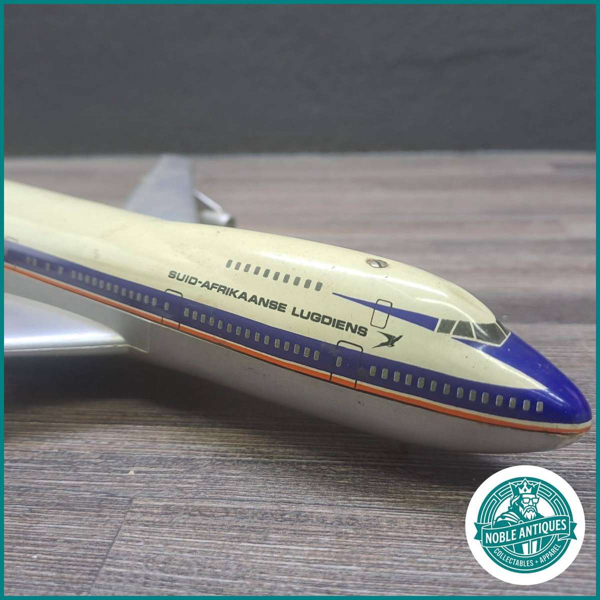 Vintage Schuco South African Airways Boeing 747 airliner With extra SAA Model