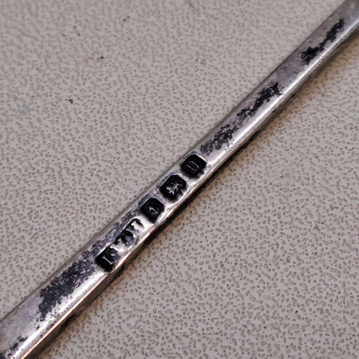 Hallmarked Sterling Silver Spoon - 9g