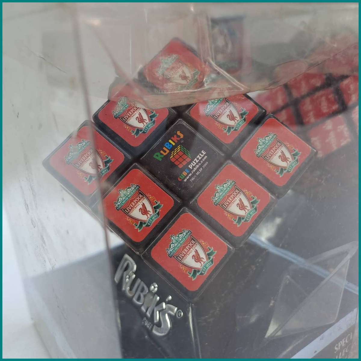 Rubik's Cube Special Collectors Edition football club puzzle