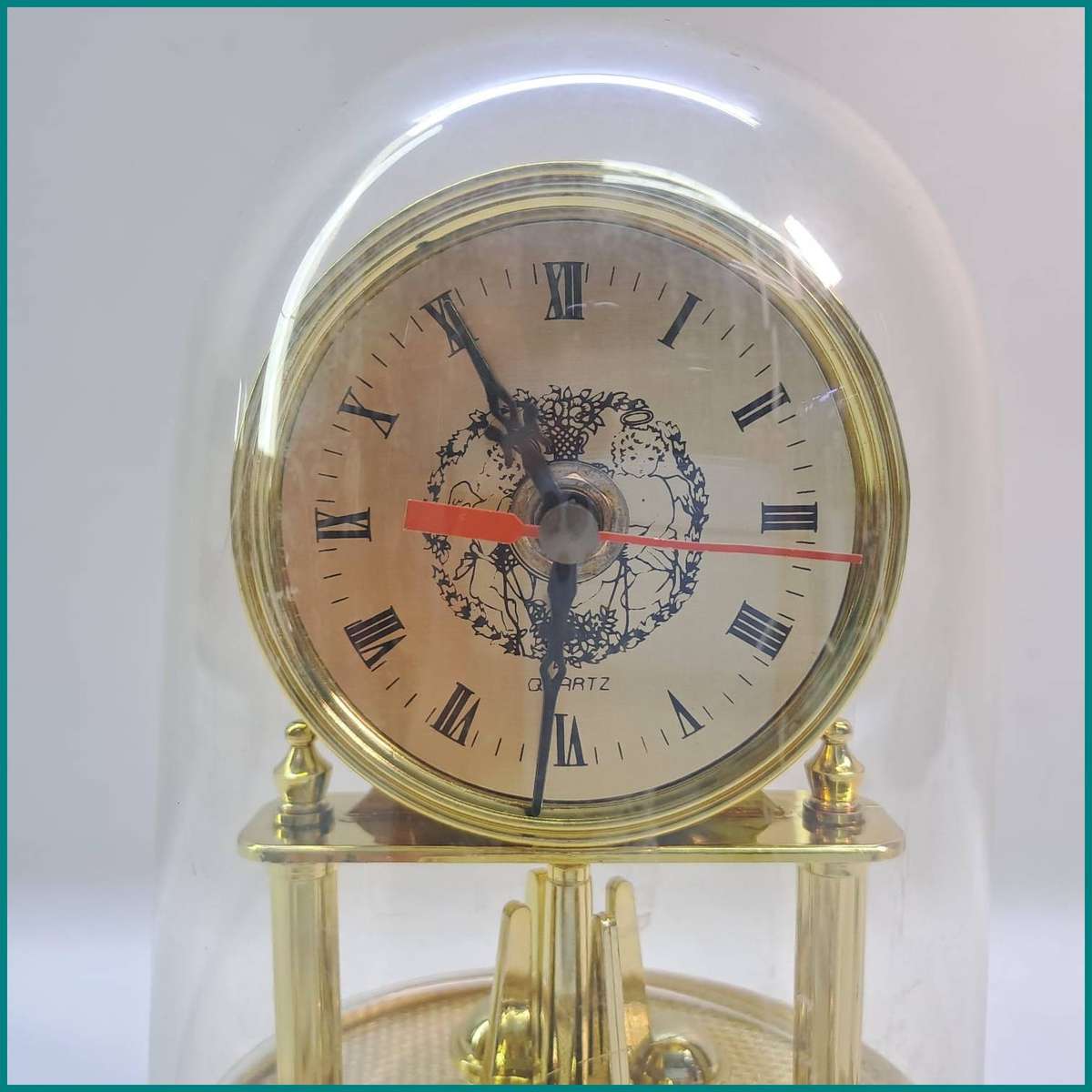 Vintage quartz anniversary clock, Not Metal, Music Box works, clock not
