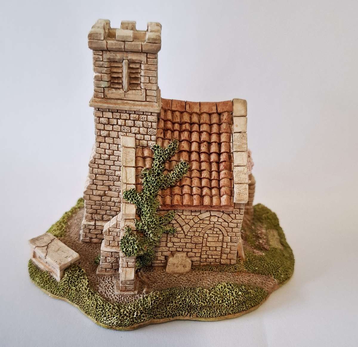 Lilliput Lane Miniature Houses - Wedding Bells