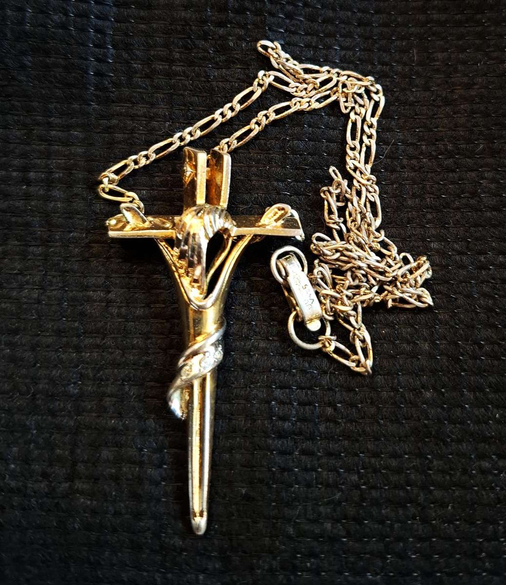 Vintage Sterling Silver Crucifix Necklace - Gold Plated (7.7g)