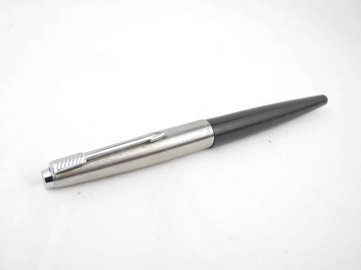 Vintage Parker 45 Fountain Pen