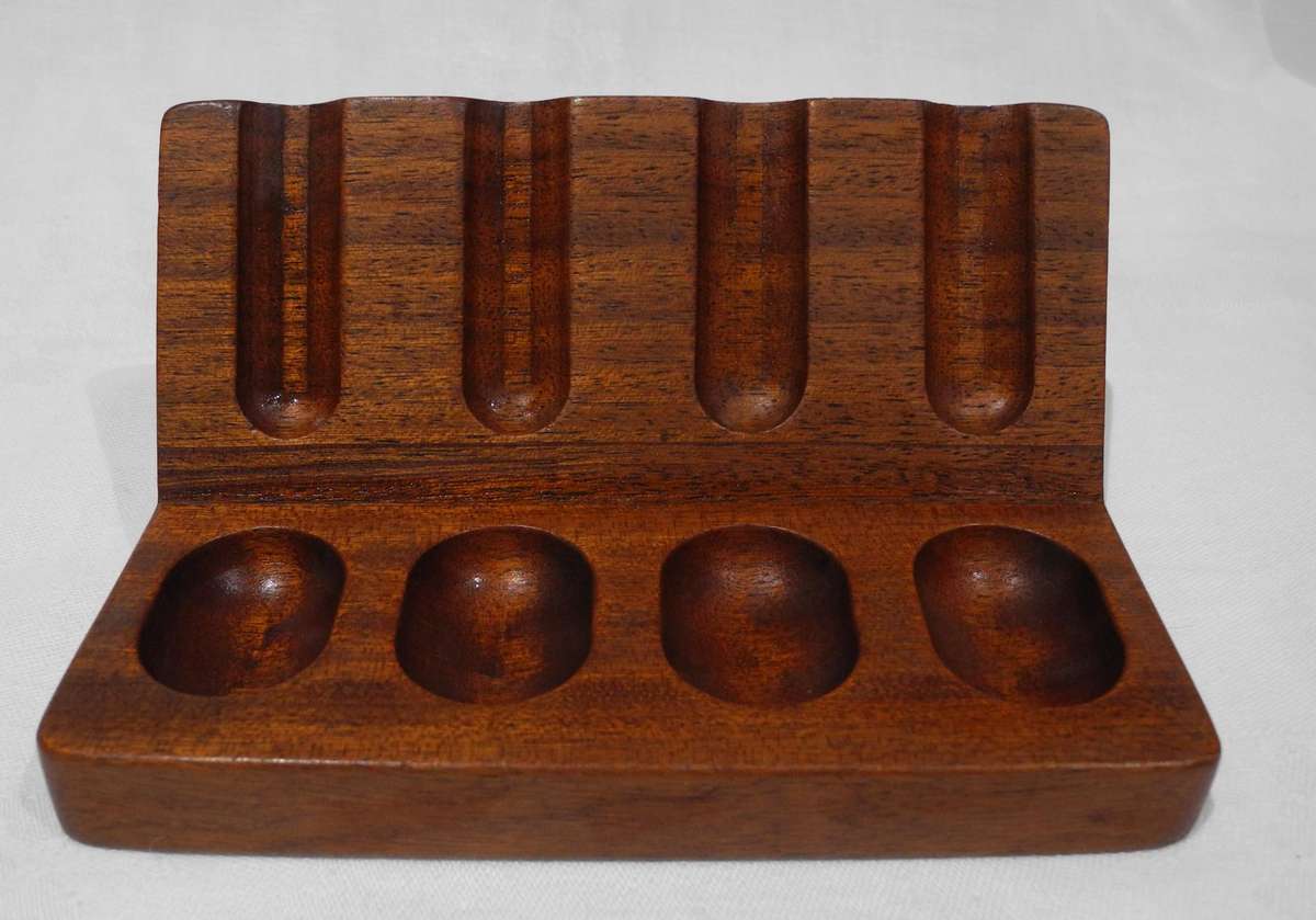 Vintage Wooden Pipe Stand
