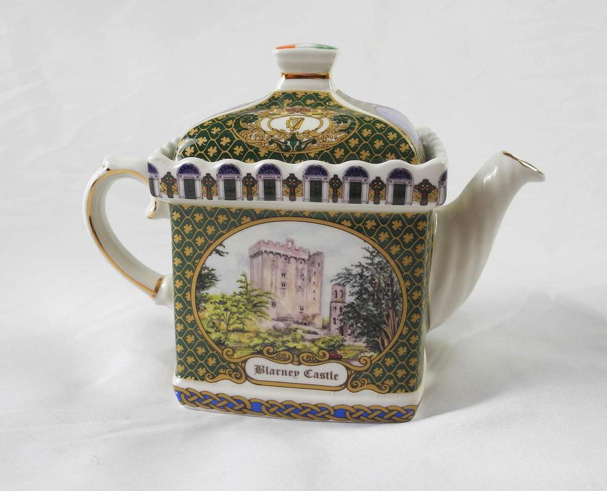 Vintage Sadler Blarney Castle Collectable Porcelain Teapot