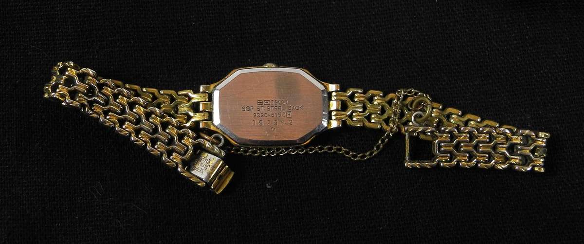 Vintage Seiko Quartz Ladies' Watch  Model 2320-6150R