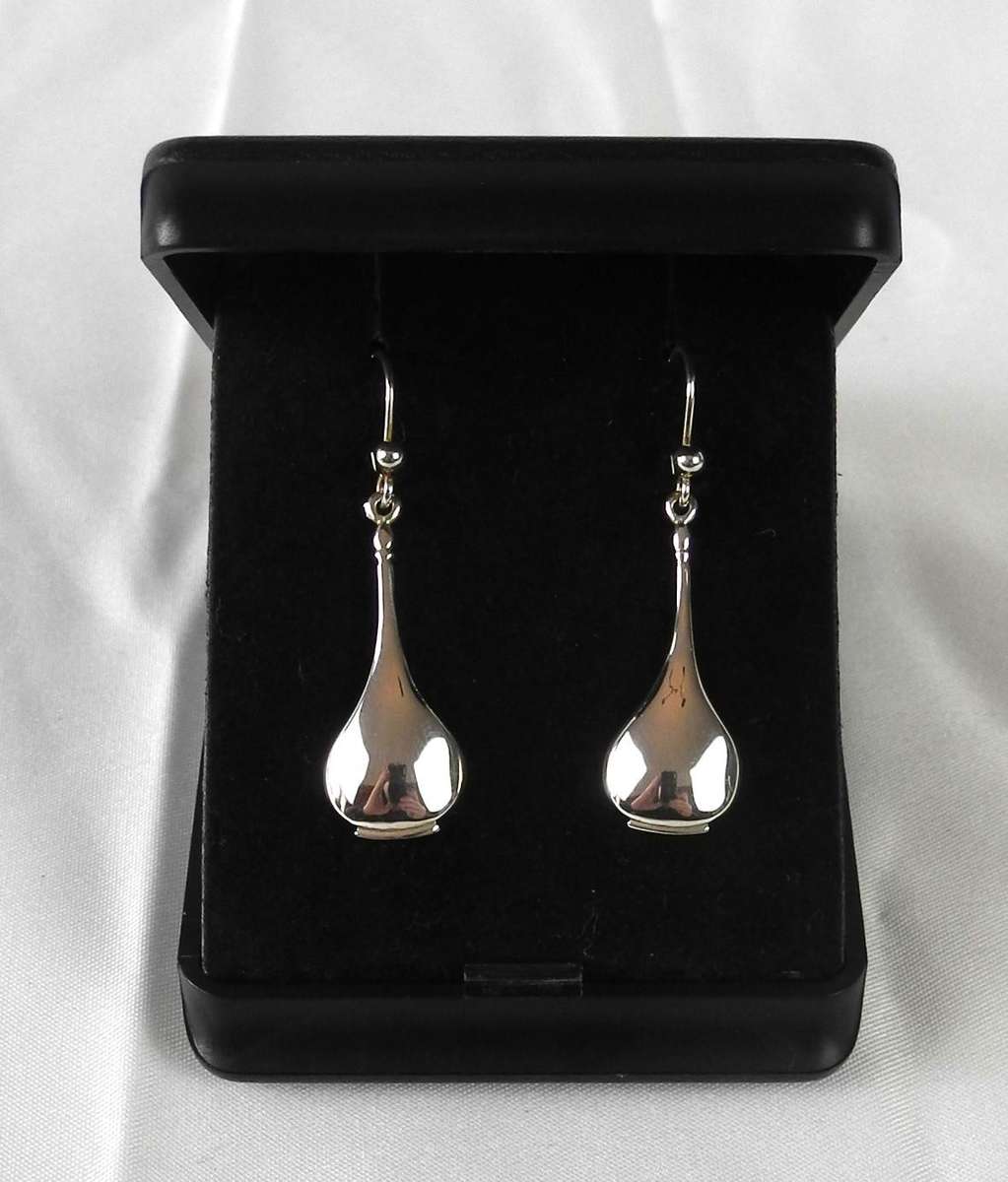 Vintage Ortak, Jewellery of Scotland, Handcrafted Silver Drop Earrings