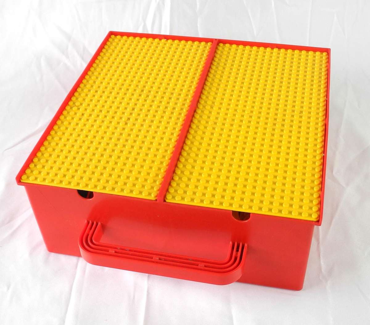 Vintage Lego Build-N-Store Chest Carry Case filled with lots of Lego bricks