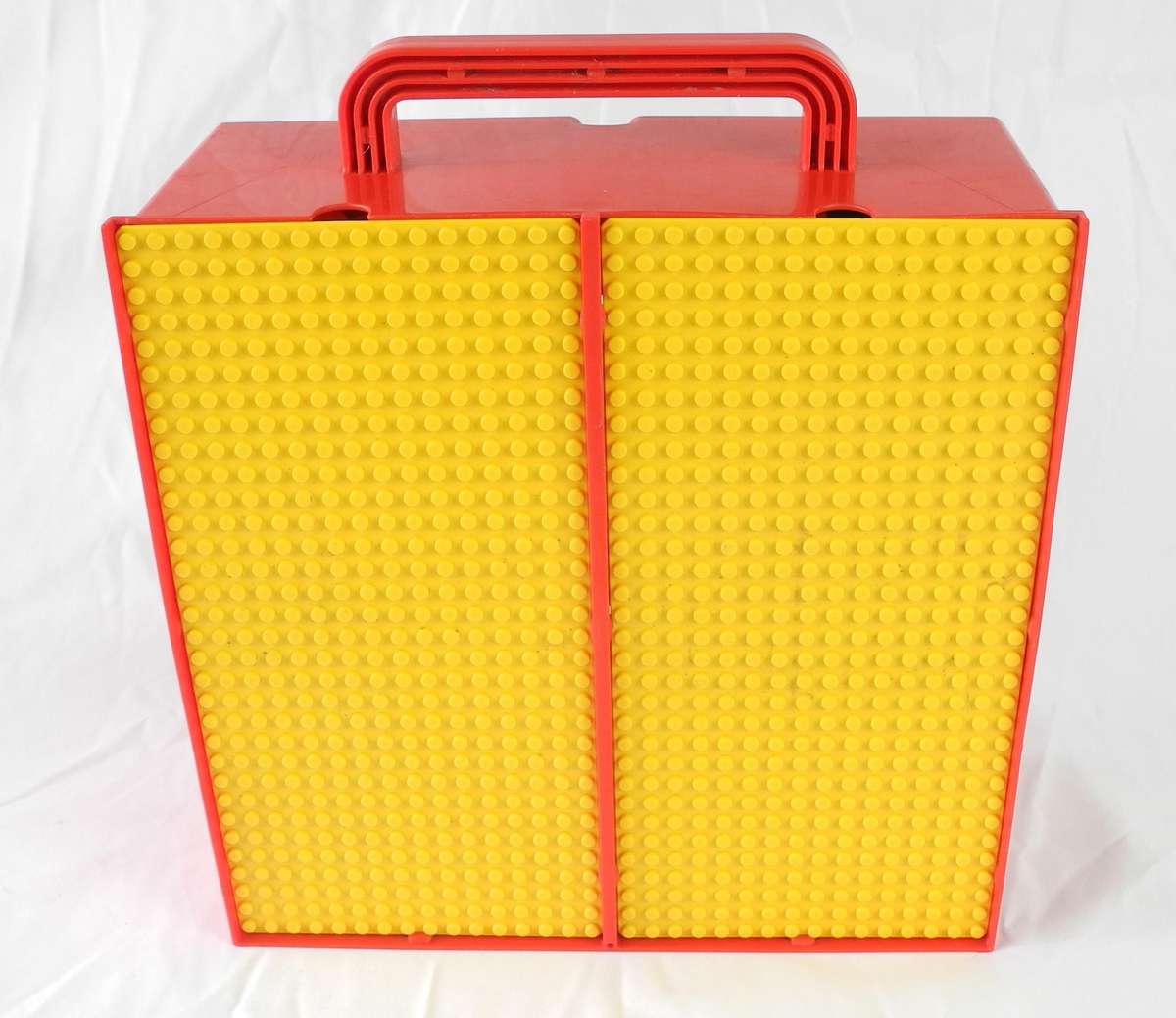 Vintage Lego Build-N-Store Chest Carry Case filled with lots of Lego bricks