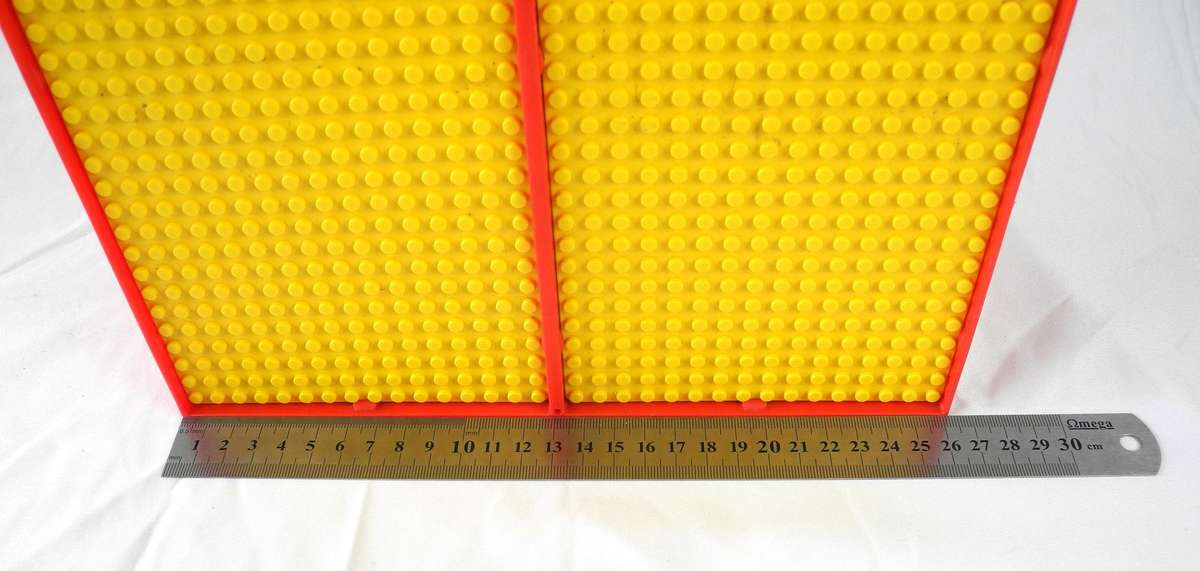 Vintage Lego Build-N-Store Chest Carry Case filled with lots of Lego bricks