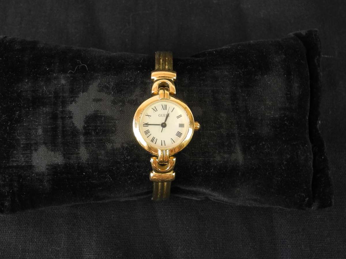 Vintage Guess Gold Tone Round Face Bracelet Band Watch