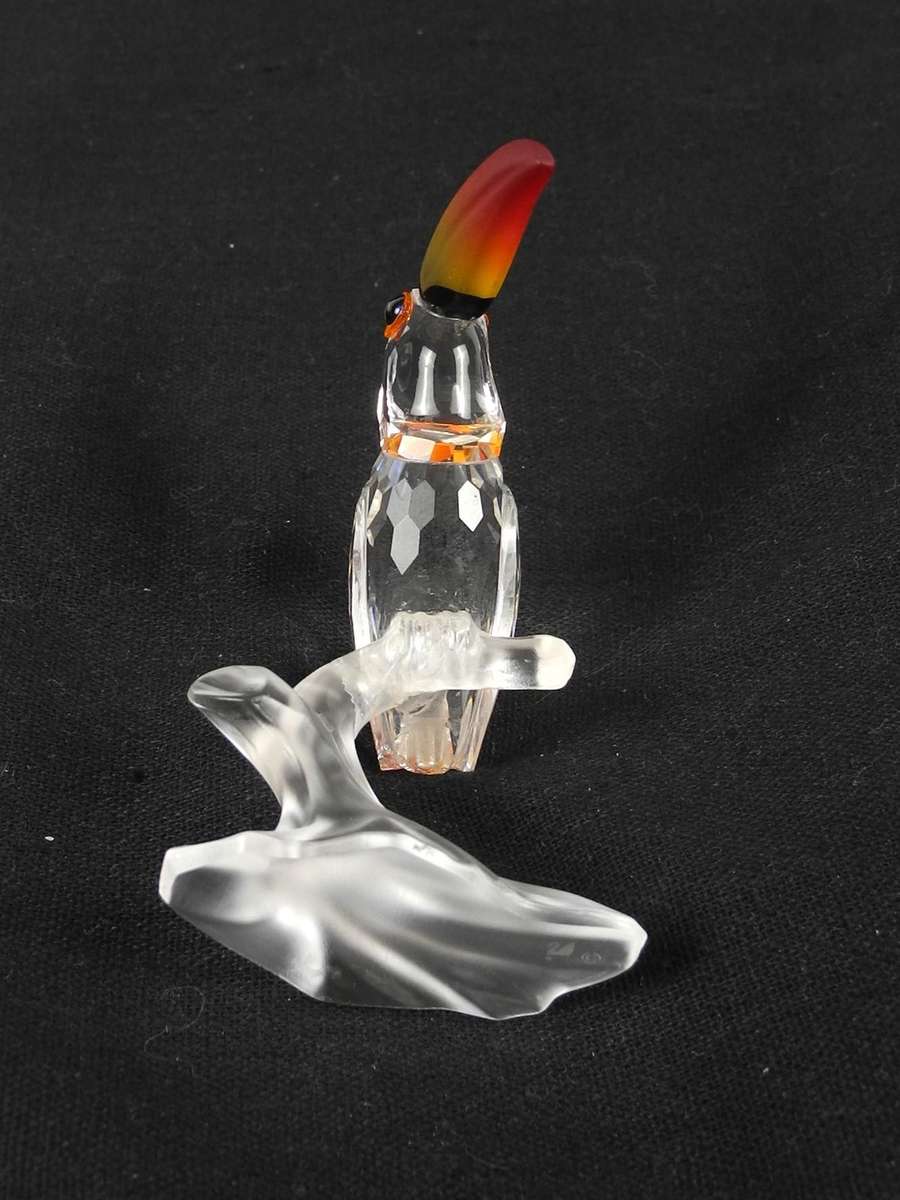 Swarovski Crystal Retired Feathered Friends Toucan