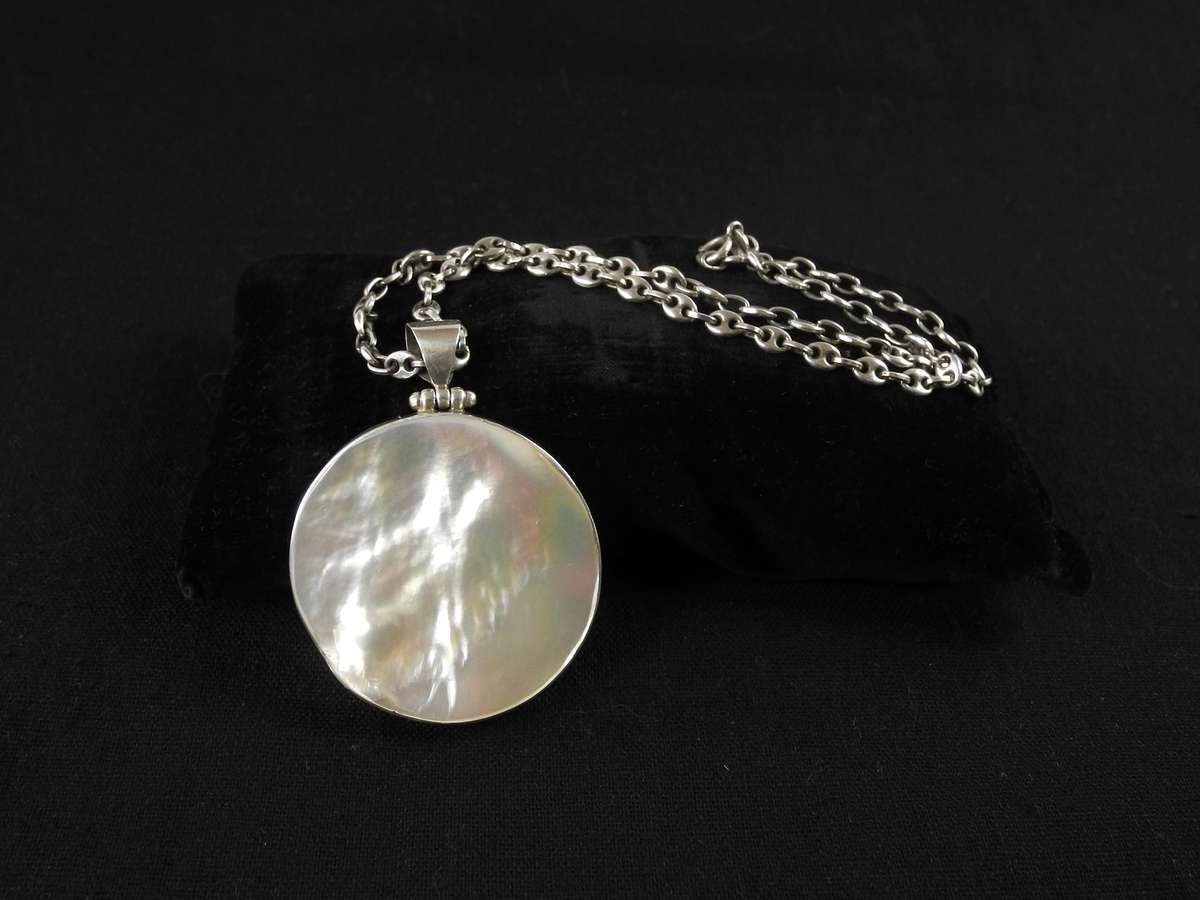 Vintage Large Sterling Silver and Mother of Pearl Pendant on Sterling Silver Chain (40.5g)