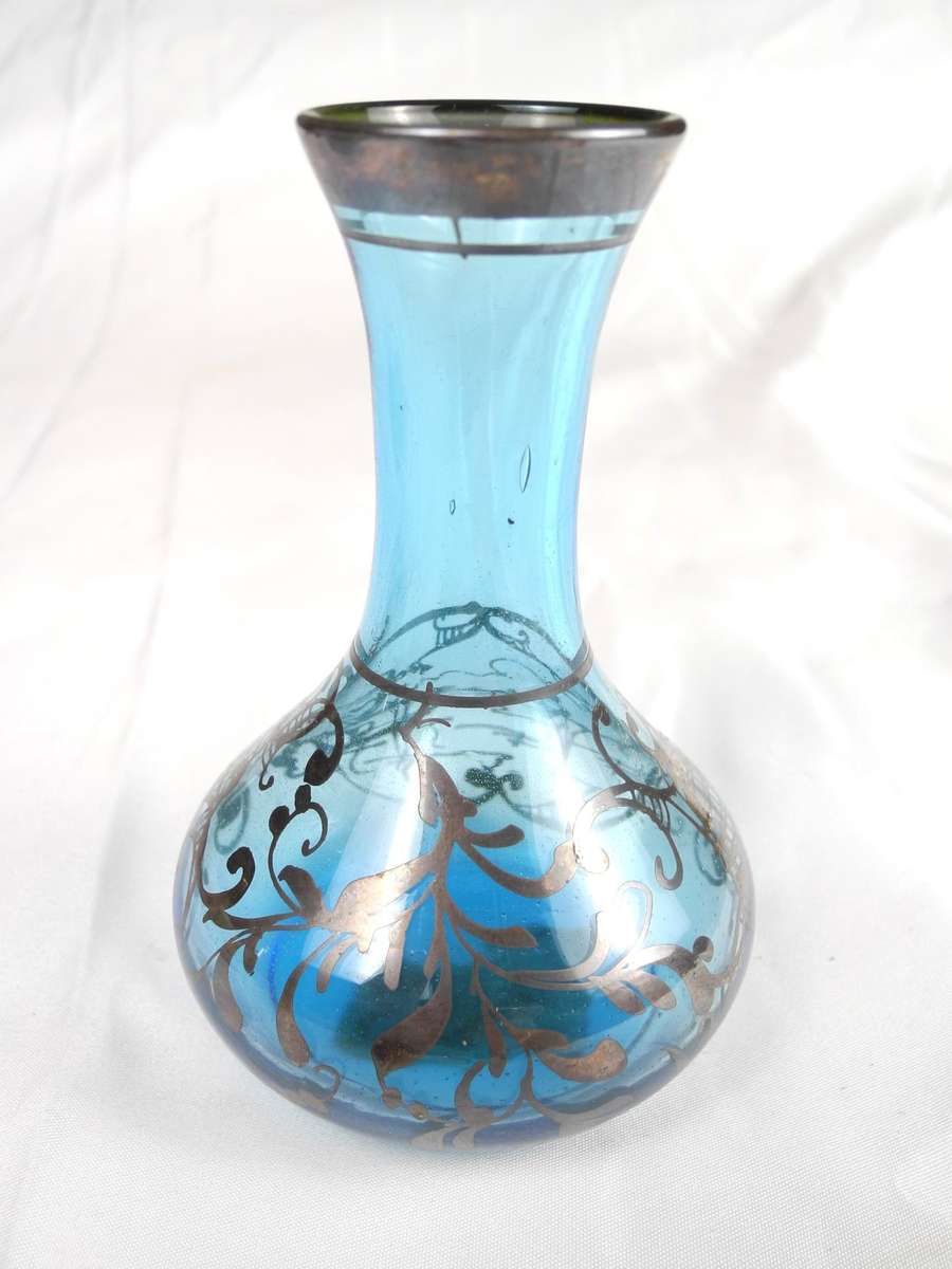 Vintage Murano Glass Vase - Elegant Blue with Gold Detailing and Signed Label
