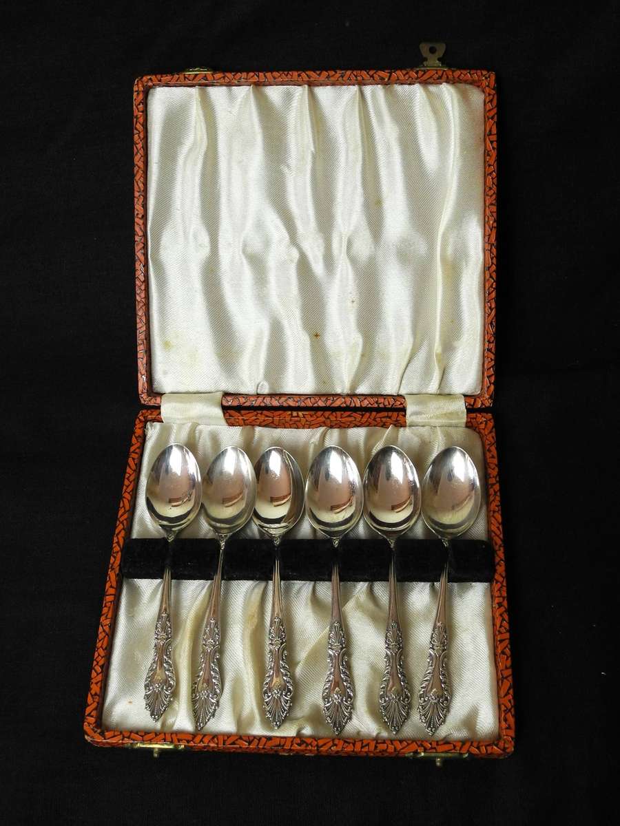 Vintage Silver Plated Boxed Teaspoon Set, made in England