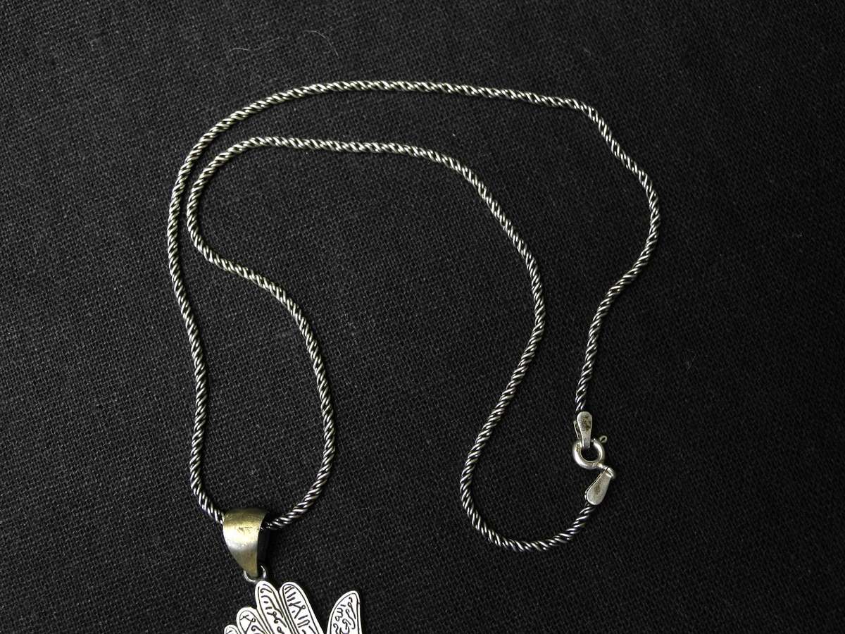 Vintage .925 Sterling Silver Hamsa Pendant on Sterling Silver Rope Chain (13.5g)