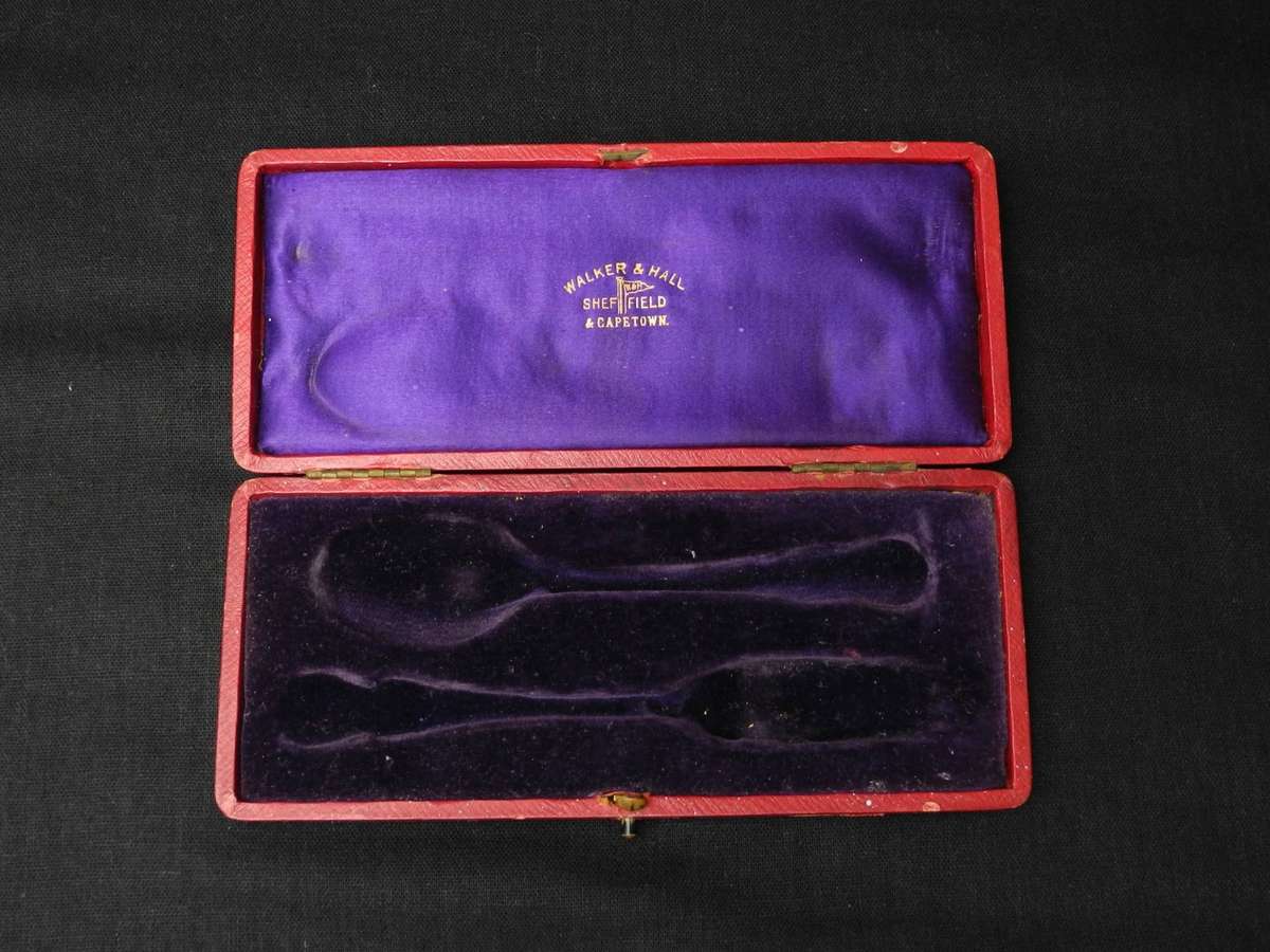 Antique Hallmarked Sterling Silver Christening Set by Walker and Hall, Sheffield 1911/12 (51.7g)