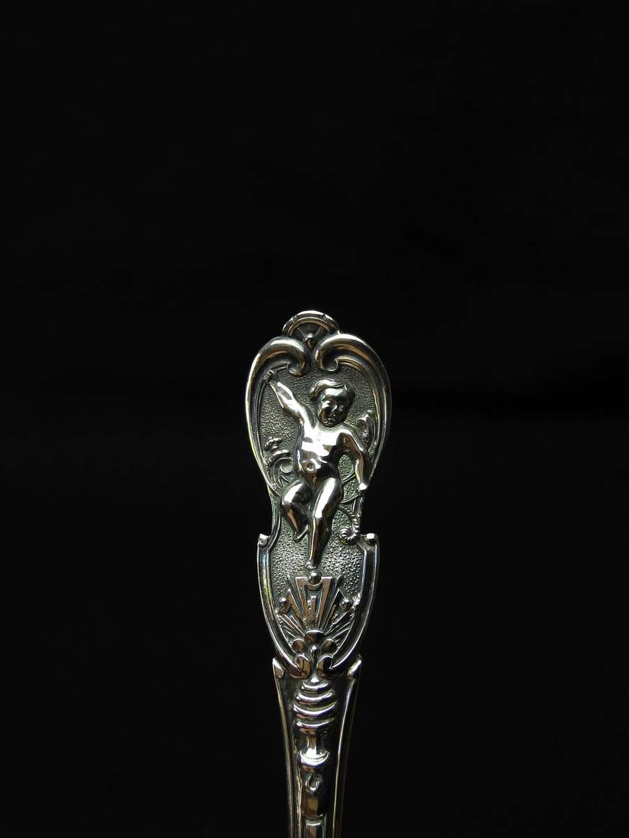 Antique Hallmarked Sterling Silver Christening Set by Walker and Hall, Sheffield 1911/12 (51.7g)