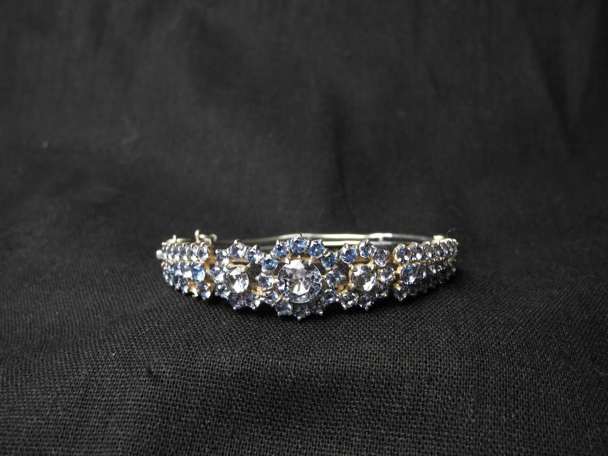 .925 Sterling Silver Semi Precious Hinged Bangle Bracelet (20.0g)