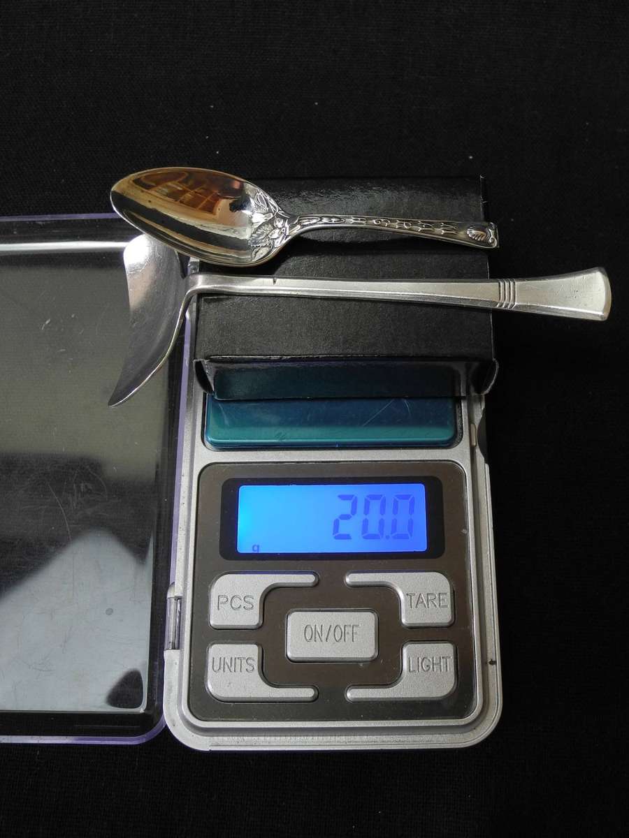 Antique Hallmarked .925 Sterling Silver - 1903 Ornate Spoon and 1920 Baby Food Pusher (20.0g)