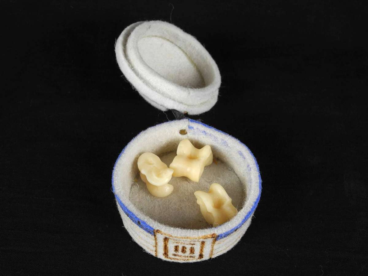 Authentic Mongolian Shagai Game Set
