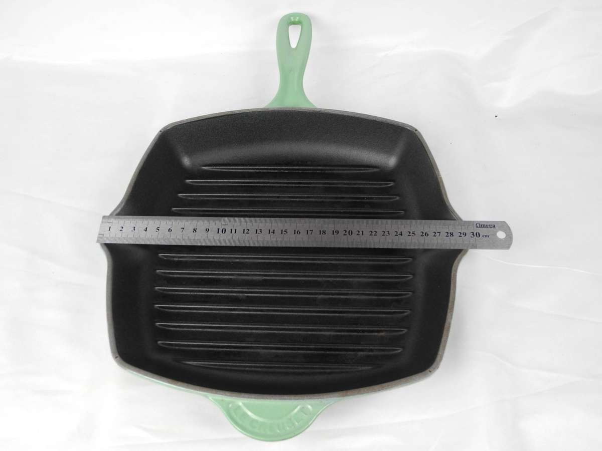 Le Creuset Signature Square Skillet Grill - Classic Green