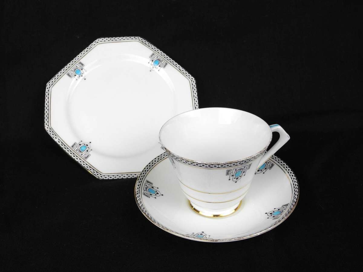 Vintage Art Deco Paragon Ware Trio