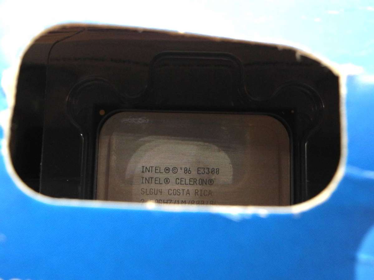 Intel Celeron E3300 Dual-Core Processor | 2.50GHz | LGA775 | New (Sealed)