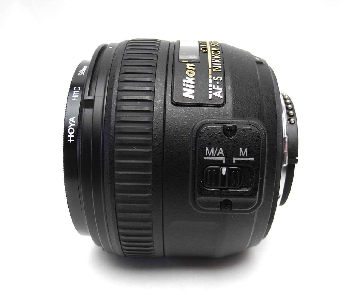 Nikon D90 DSLR + Nikkor 50mm F1.4G Lens