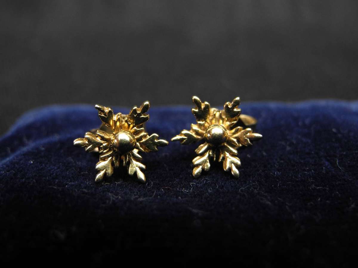 Vintage 9ct Gold Stud Earrings - Snowflakes & Waves (2.6g)