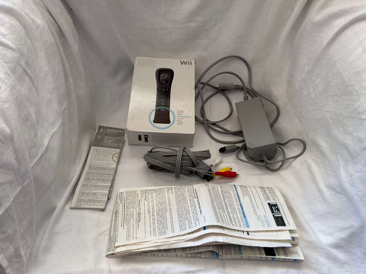 Nintendo Wii Bundle