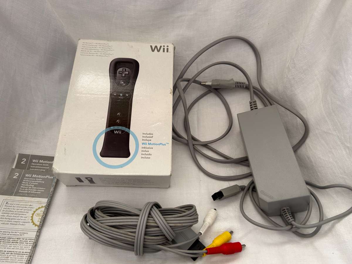 Nintendo Wii Bundle