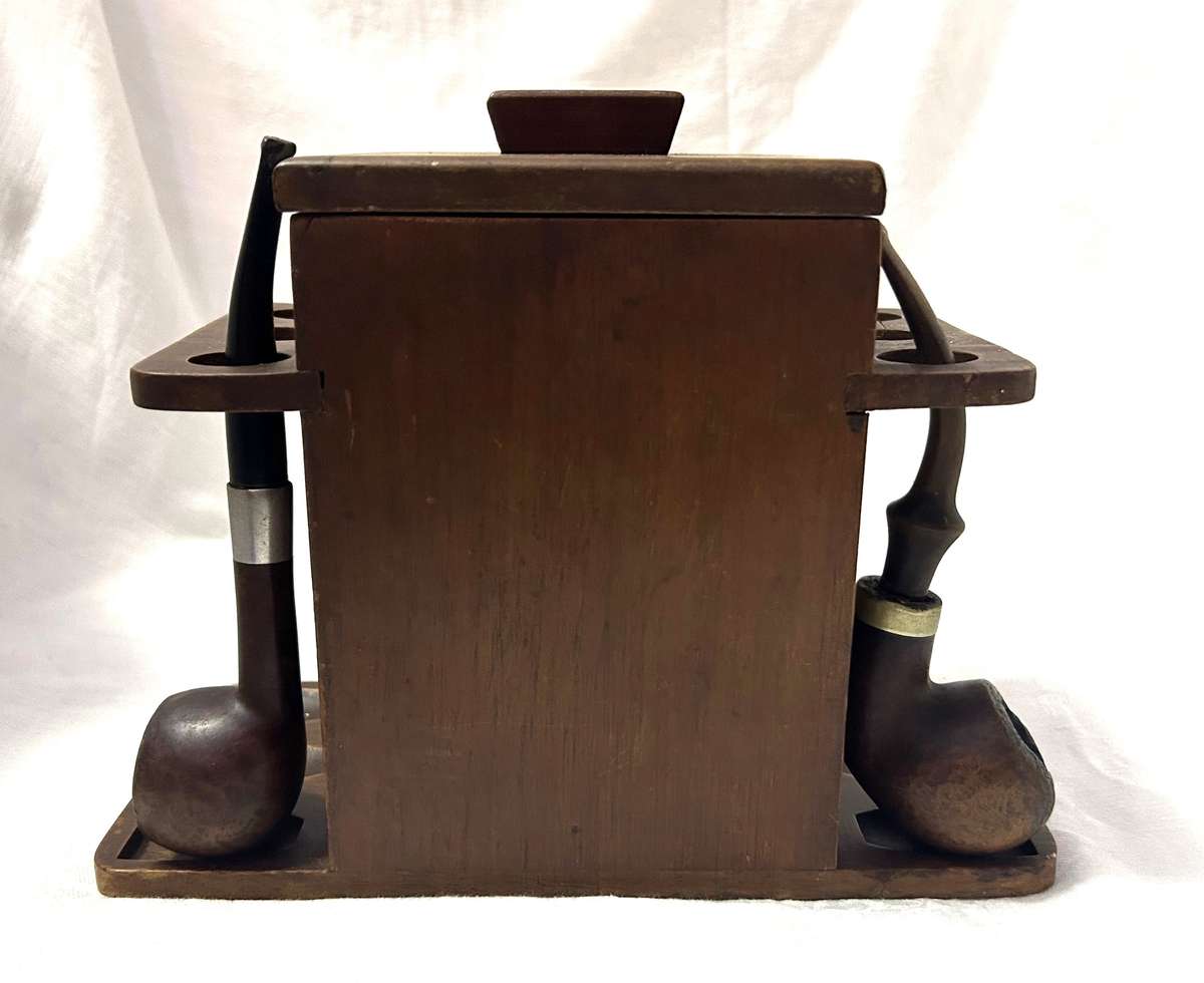 Vintage Wooden Yankee Clipper Pipe Box With Pipes