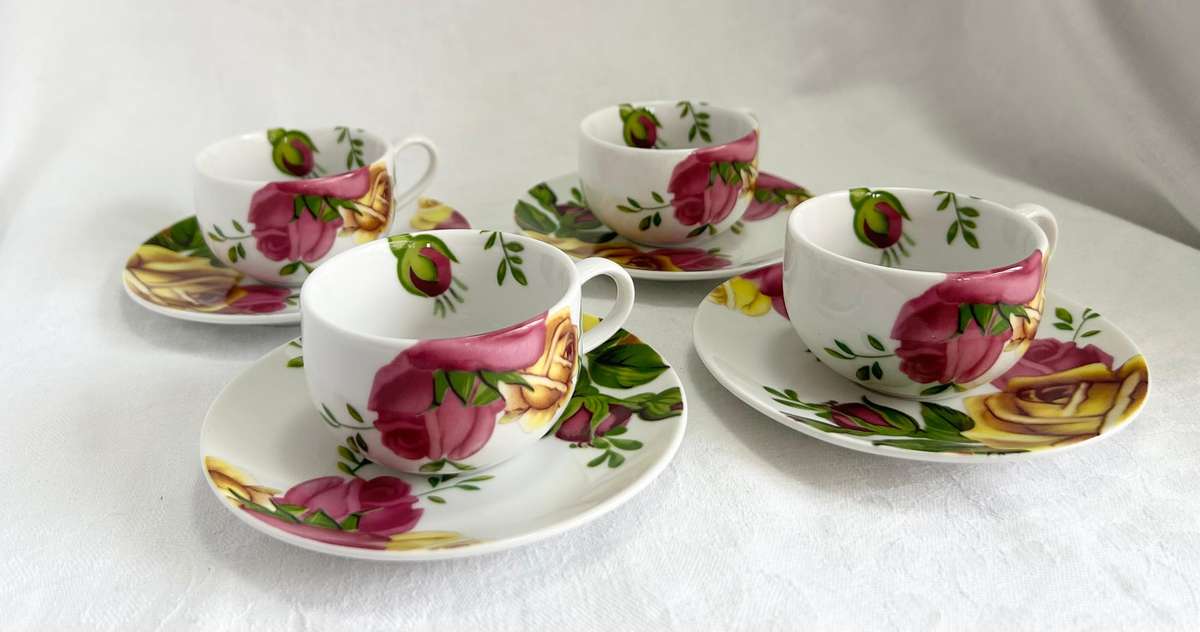Royal Albert Country Rose Expresso Cups and Saucers