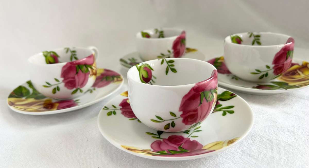 Royal Albert Country Rose Expresso Cups and Saucers