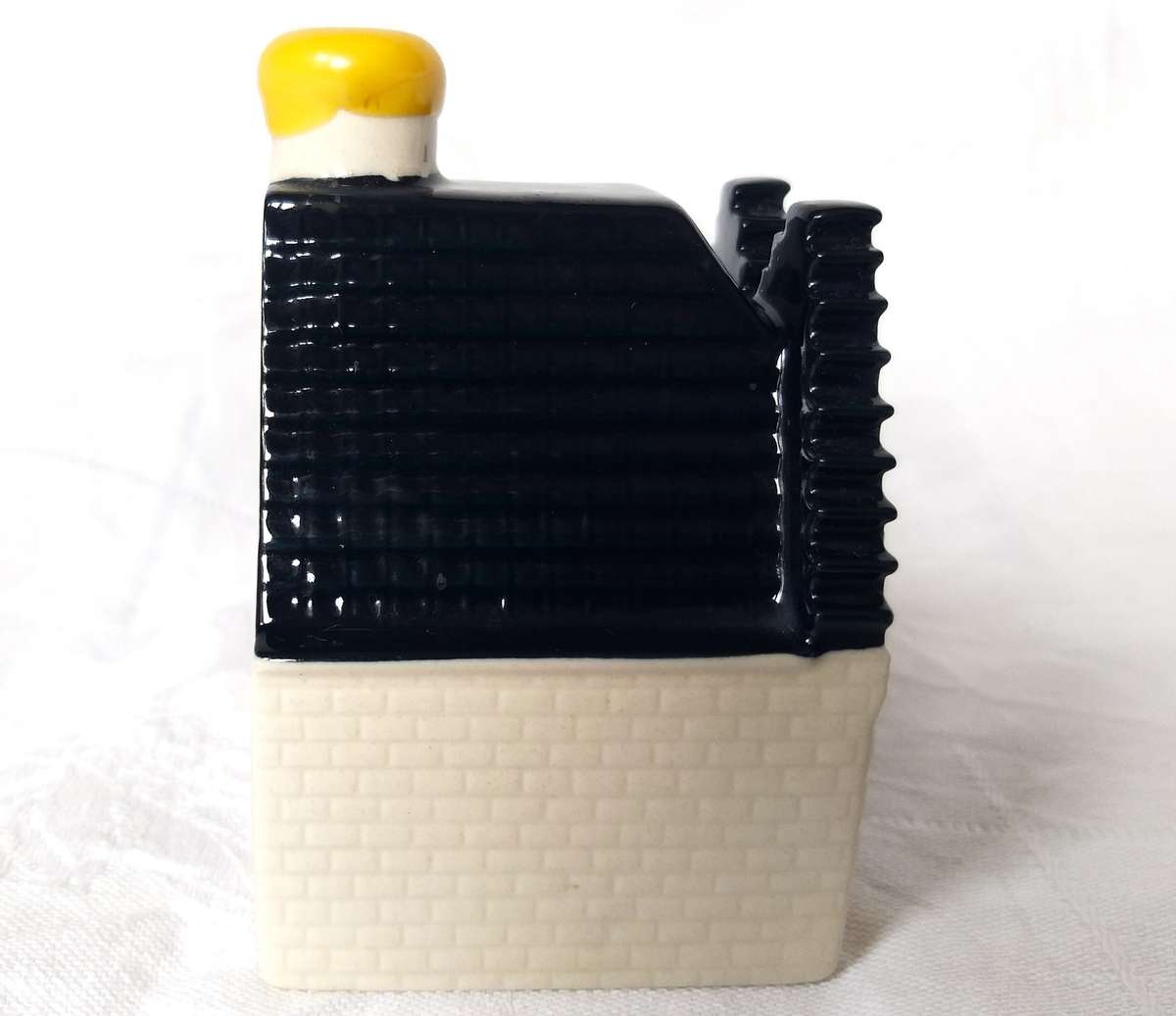 Delft KLM Miniature House # 87