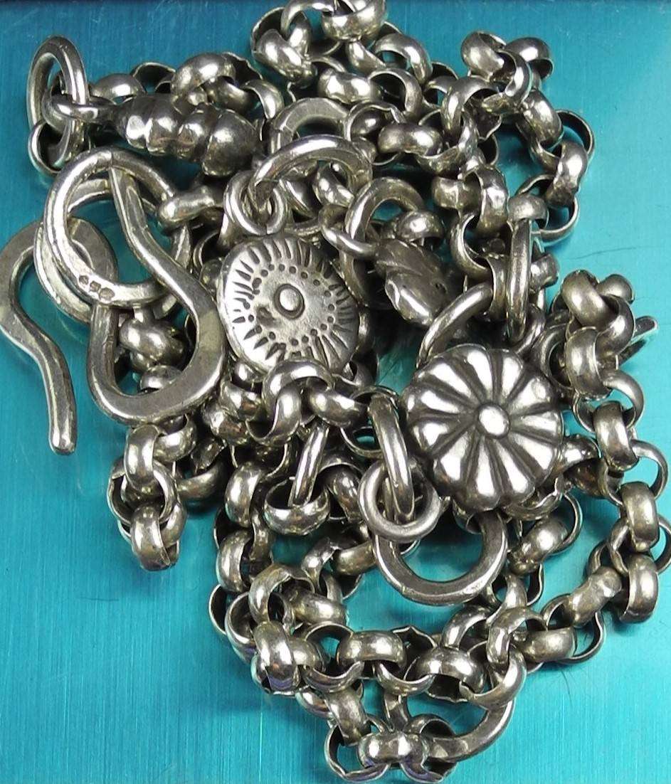 Vintage .925 Sterling Silver Chain Necklace with Floral Accents (32.9g)