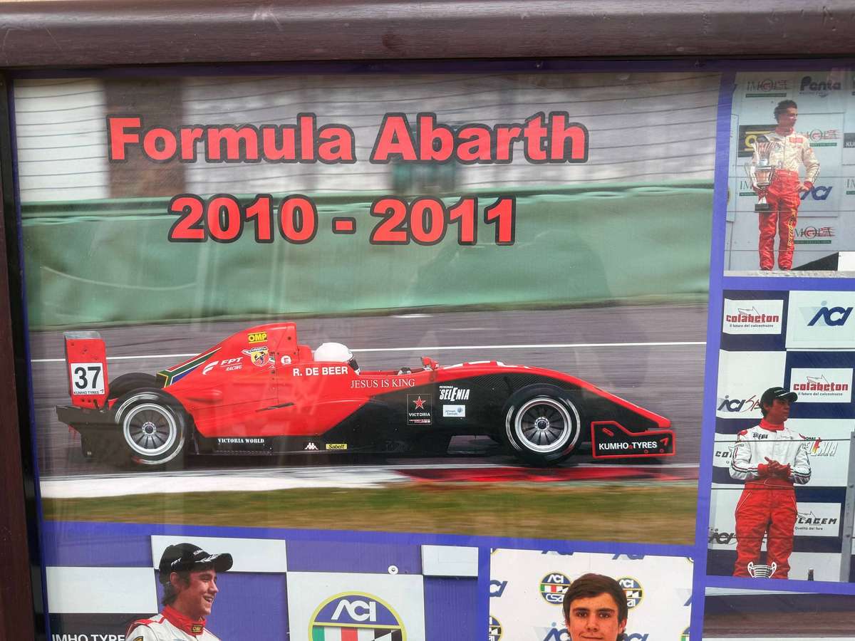 Large motorsports frame