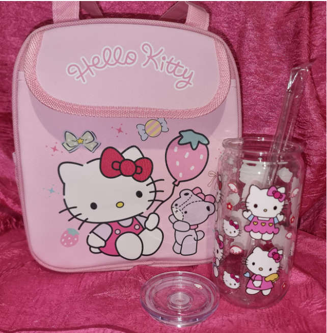 Hello Kitty Insulated Lunchbag with Heavy Duty Plastic Cup, Lid & Straw