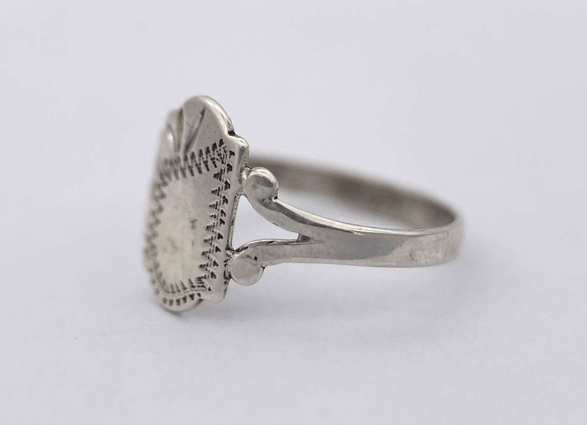 Baby Signet ring